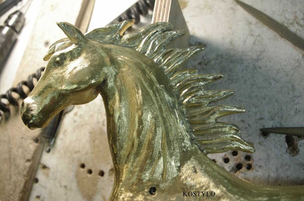 how_we_create_hand_grinding_luxury_ferrari_horse_from_brass_in_the_kostylo_atelier the brass-cast Ferrari horse sculpture is then hand-ground and chased to accurately reproduce every detail with everything handcrafted at the Kostylo atelier