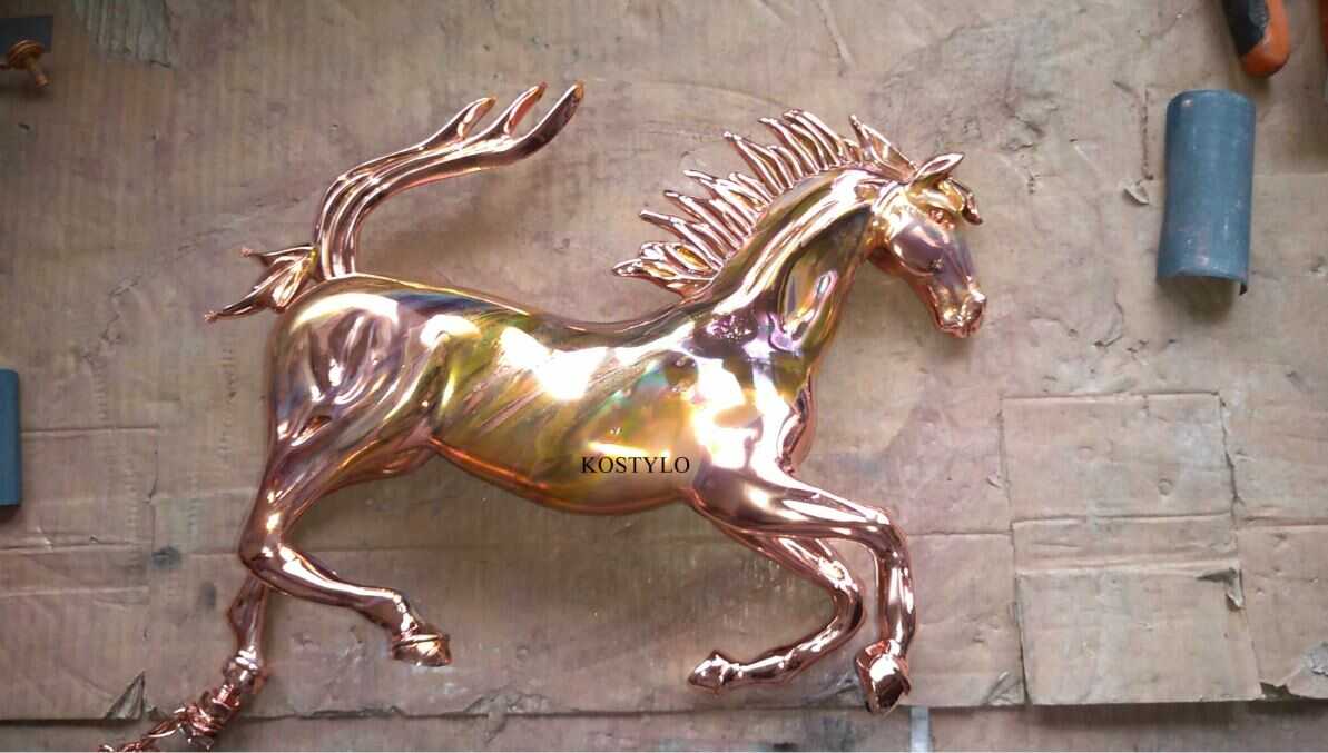 how_we_create_luxury_ferrari_horse_copper_plating_and_processing_before_gold_plationg_with_pure_italian_gold_in_the_kostylo_atelier the Ferrari horse figure after hand grinding is then copper-plated to cover any micro-holes. This sculpture will then be silver-plated at the Kostylo atelier